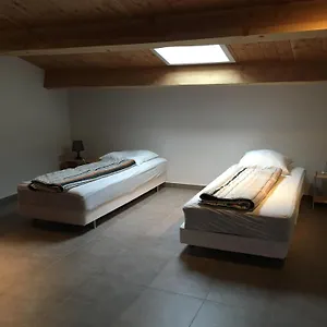 villa-vallon-pont-darc.hotels-rhonealpes.com/